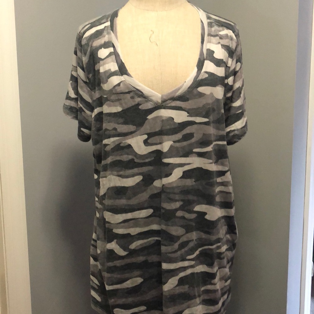 Torrid classic fit burnout camo t shirt - Picture 3 of 3